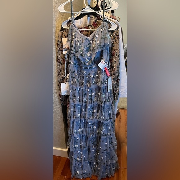 Mac Duggal 9069 NWT Embellished Off Shoulder Tiered Dress - Picture 4 of 6